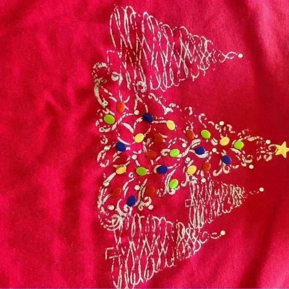 Christmas Tree Women’s Shirt. V- Neck . Red with Shiny Embellishments. NWT. PXL. - Picture 4 of 5